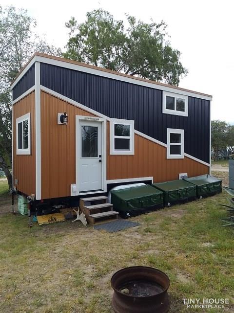 Tiny House - Image 3 Thumbnail
