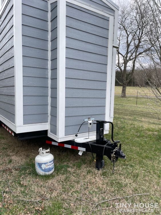 Tiny House - Image 3 Thumbnail