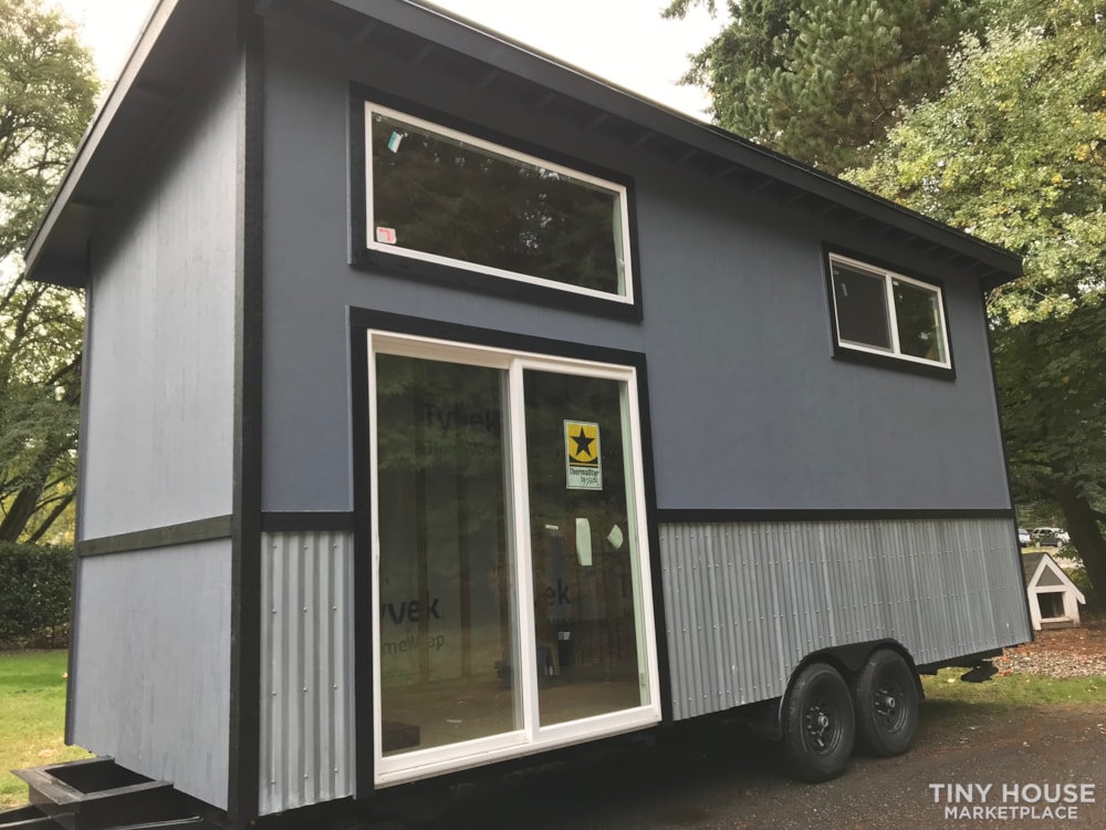 Tiny House 24x8'6" - Image 1 Thumbnail