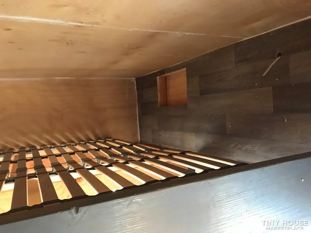 Tiny house  - Image 2 Thumbnail