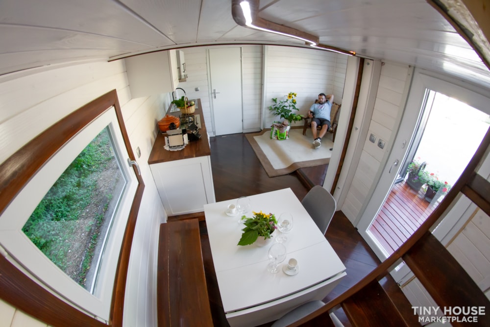 Tiny house