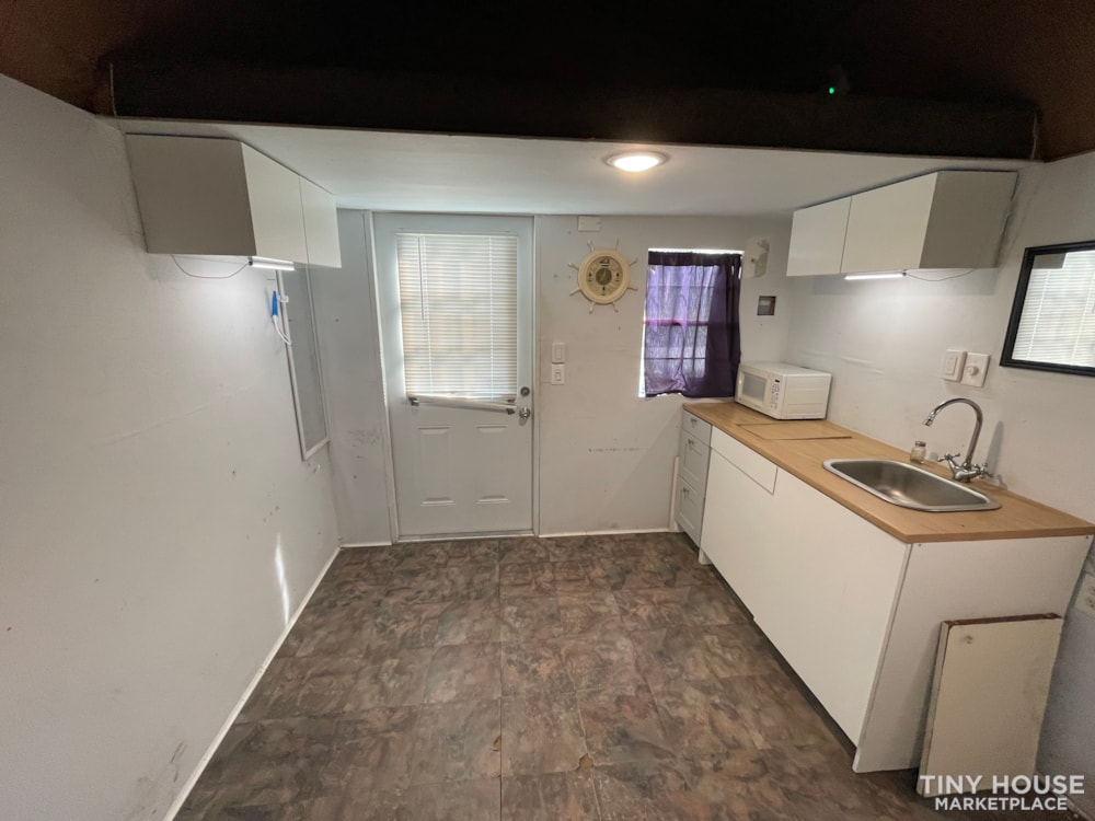 Tiny house  - Image 1 Thumbnail