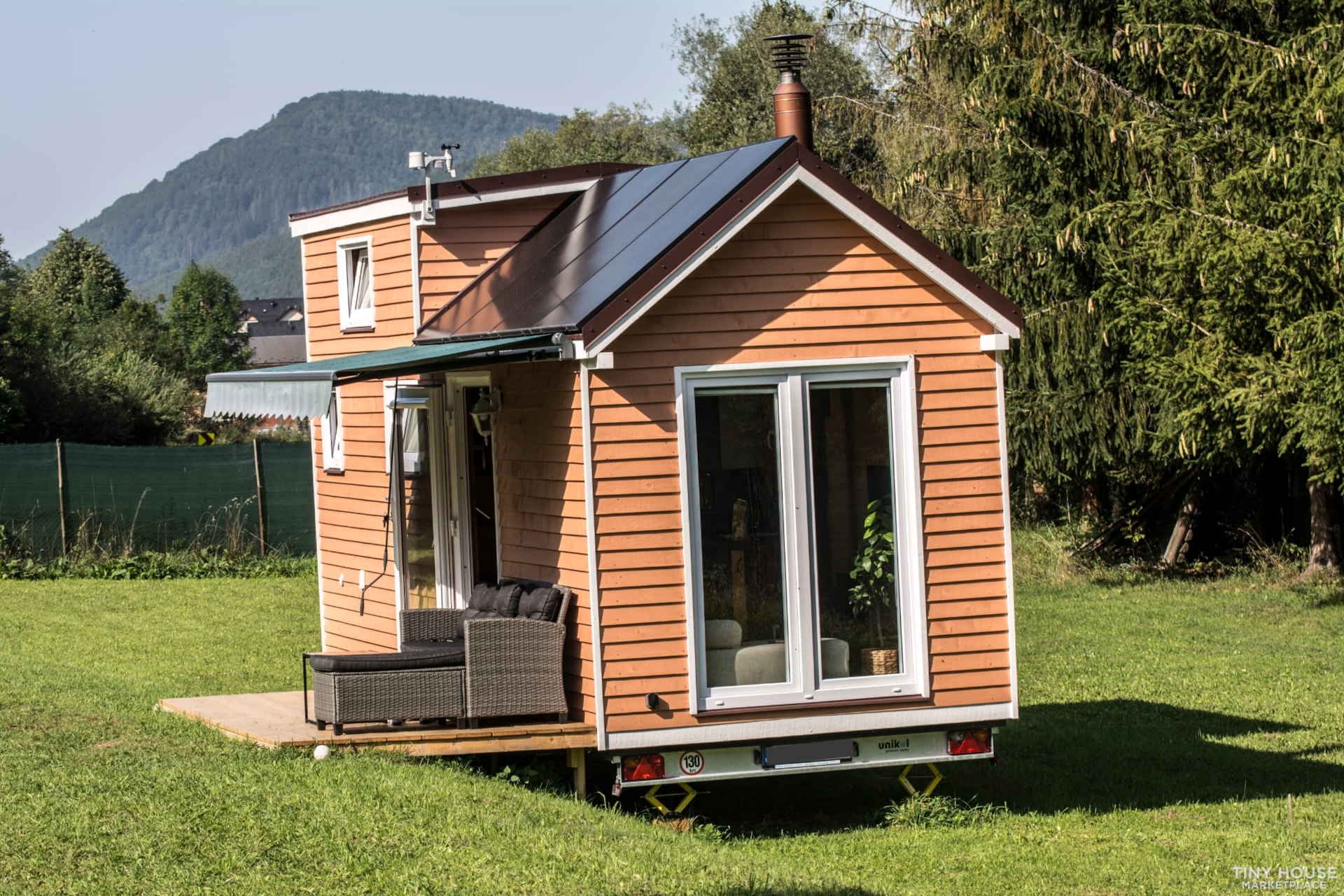 Tiny house