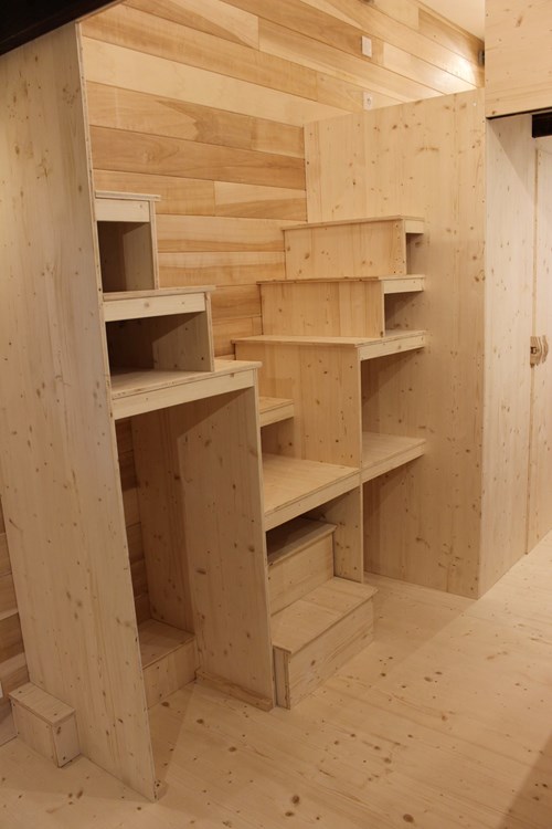 TINY HOUSE  4 persons - Image 3 Thumbnail