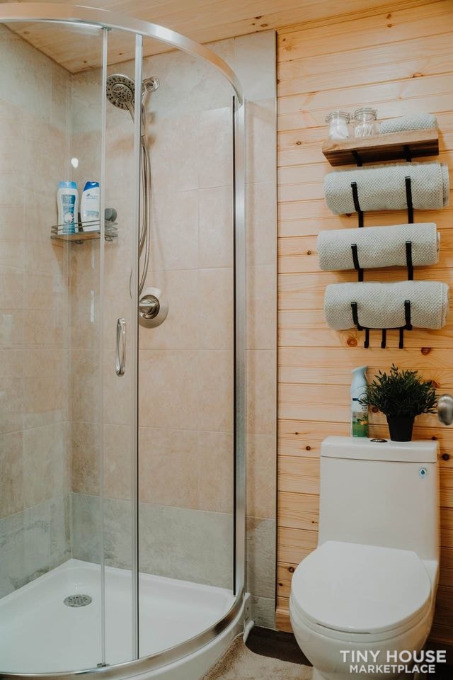 Tiny House - Image 2 Thumbnail