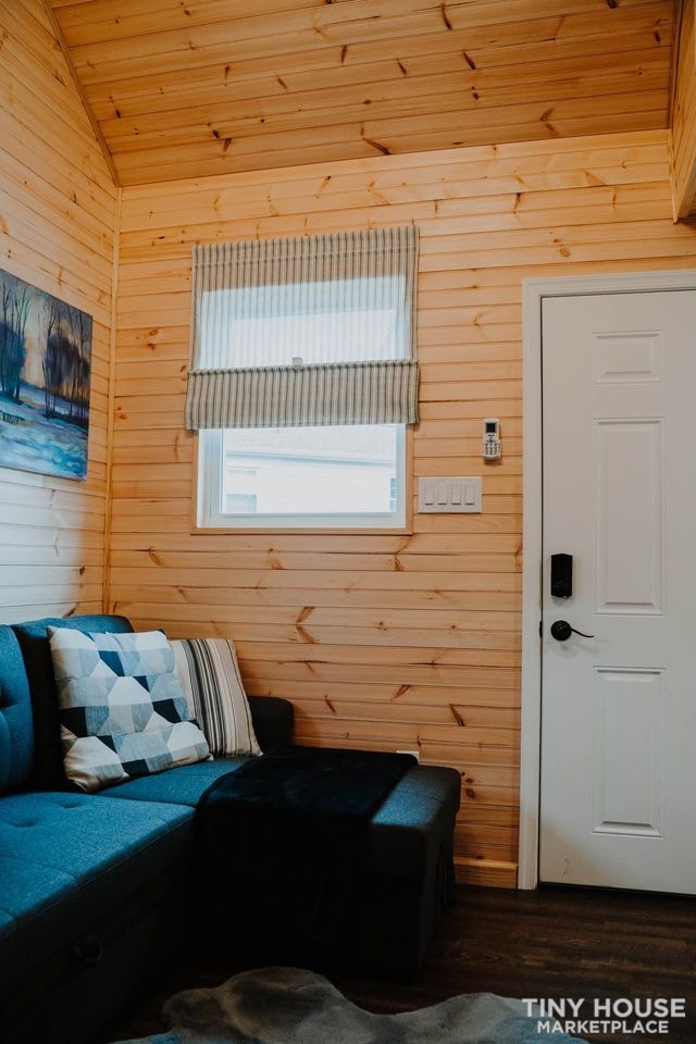 Tiny House - Image 4 Thumbnail