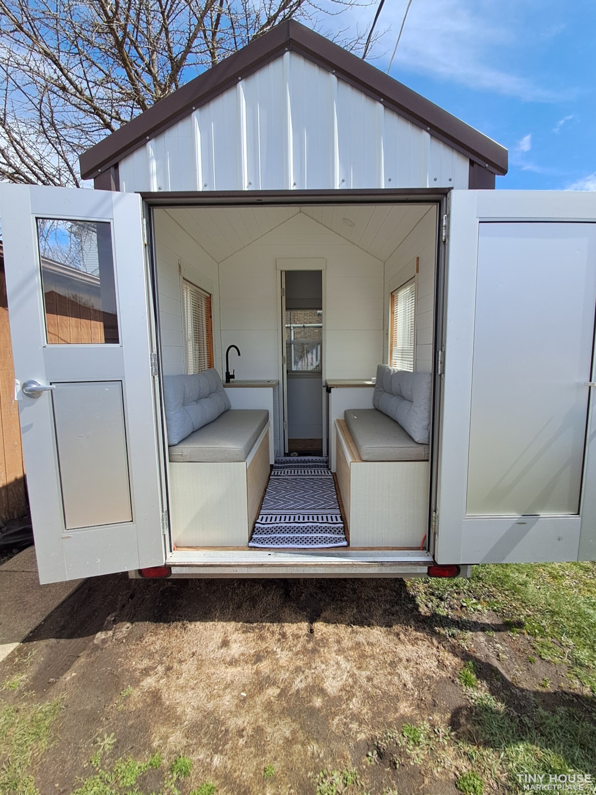 Tiny house - Image 2 Thumbnail