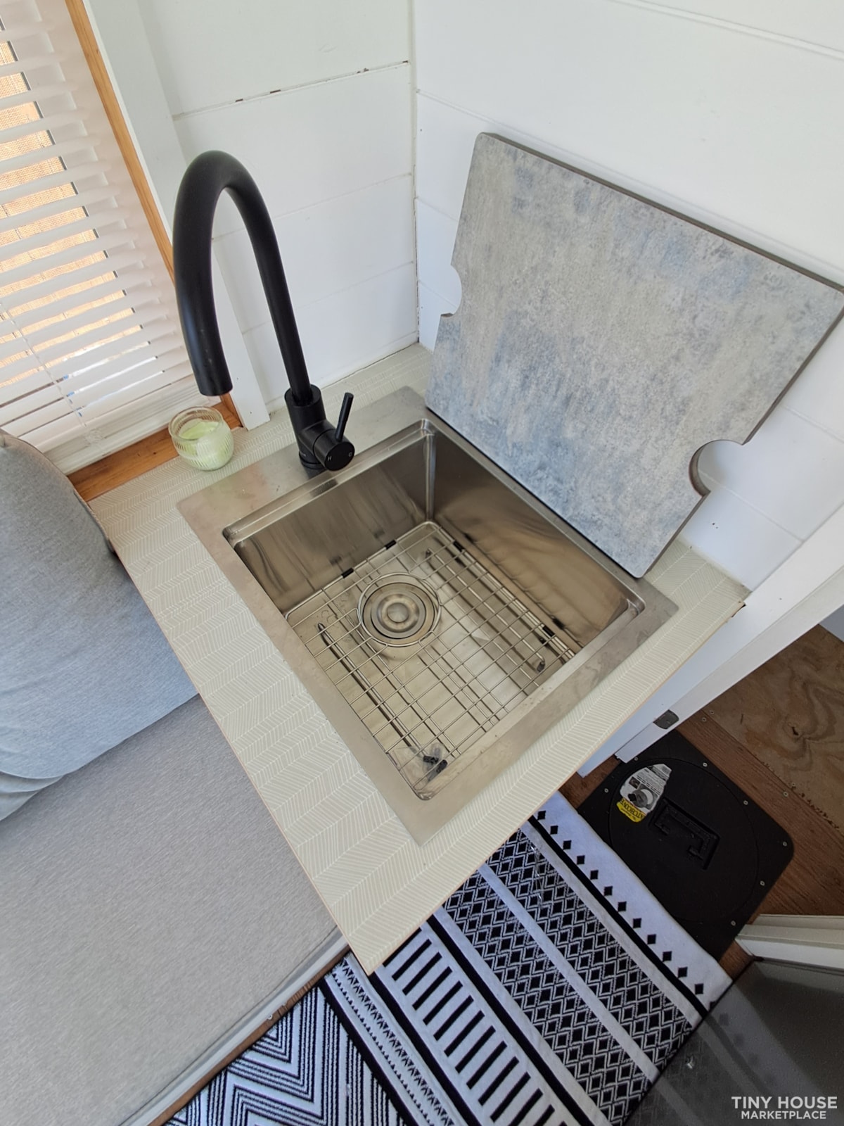 Tiny house - Image 4 Thumbnail