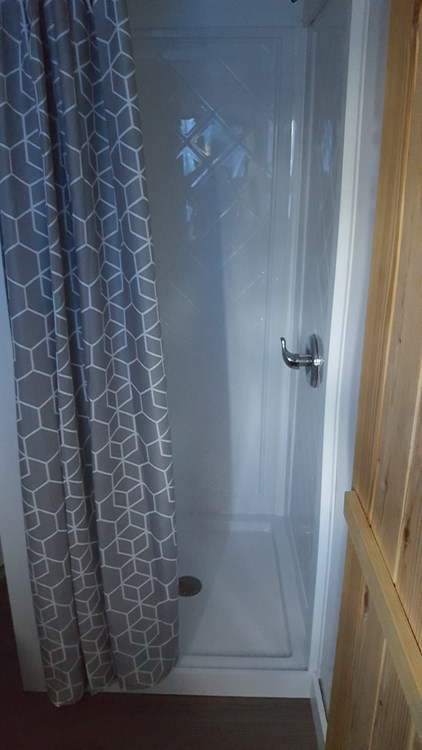 tiny house - Image 4 Thumbnail