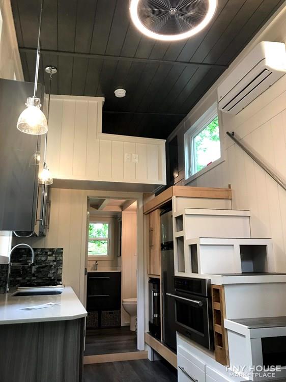 Custom-built,  NOAH-certified, Modern Tiny House  - Image 2 Thumbnail
