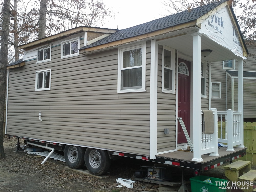 2014 Tiny House 8x24 Bathroom Kitchen Loft Hardwood