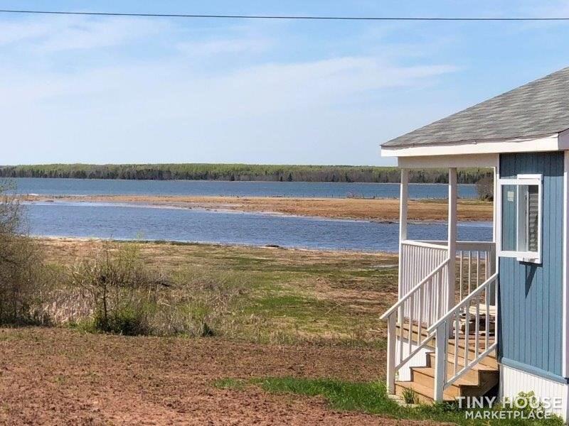 Tiny House by the sea in Nova Scotia, Canadian fishing village - Image 1 Thumbnail