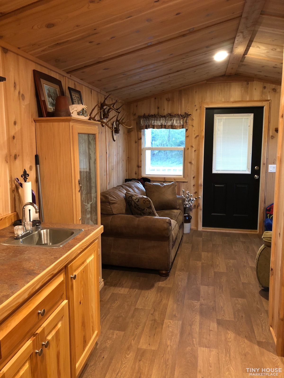 Tiny House / Cabin - Image 3 Thumbnail