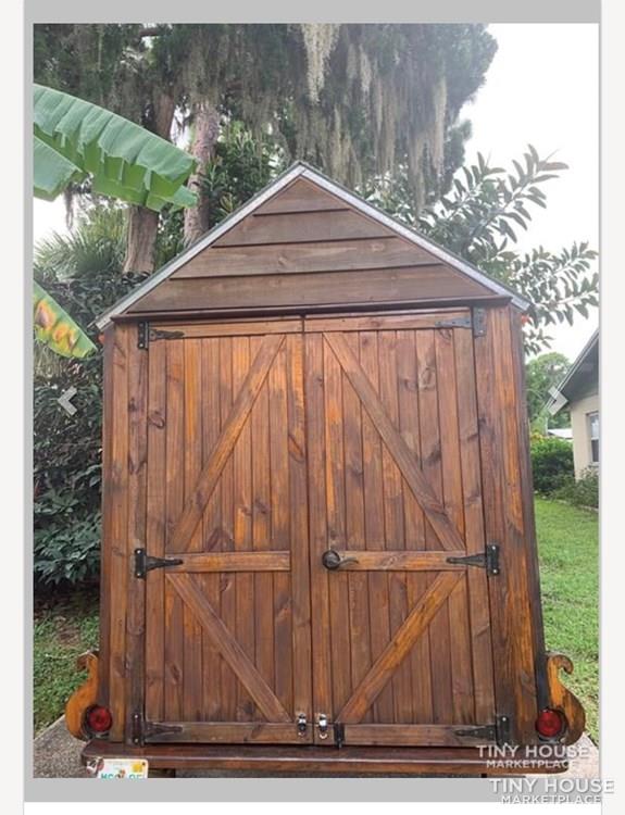 Tiny House Camper - Image 2 Thumbnail