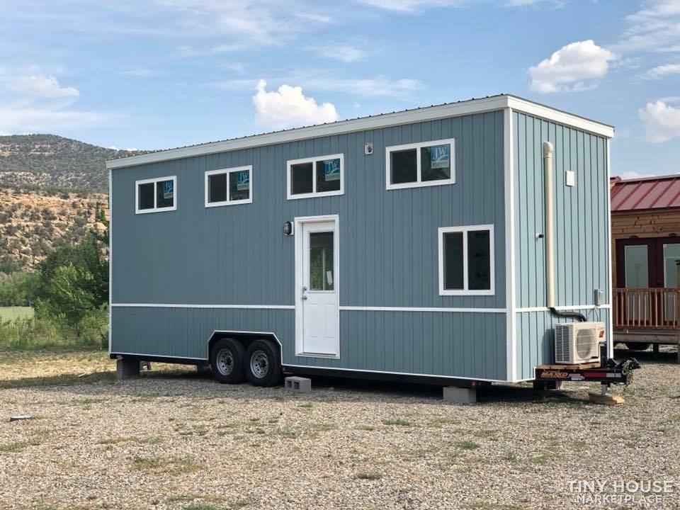 Tiny House Cottage - Image 2 Thumbnail