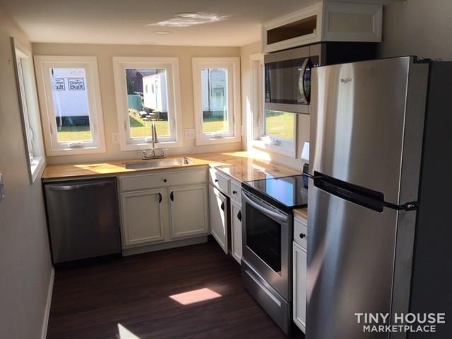 Tiny House Engineered by ASU and proceeds supporting LIFE Village - Image 4 Thumbnail