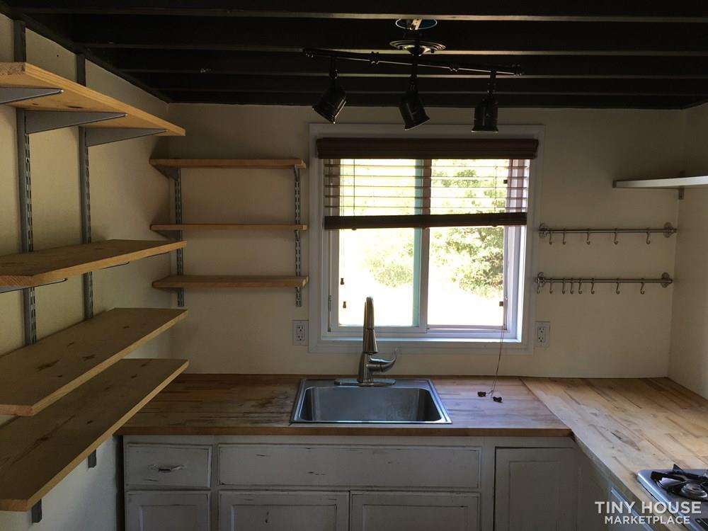 Tiny House for Sale in Bastrop, Texas - Image 2 Thumbnail