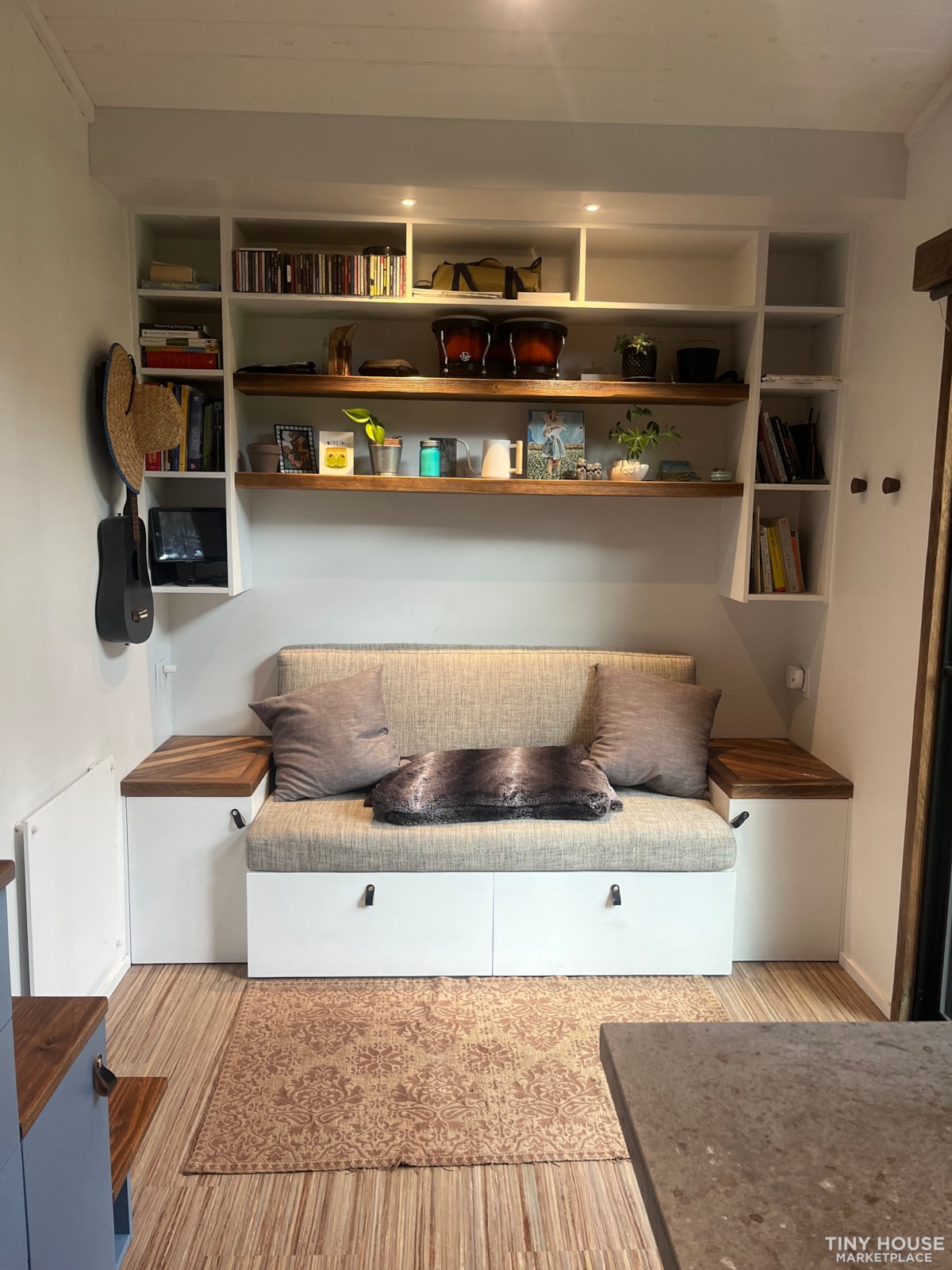 Tiny House for Sale in Santa Cruz - Image 4 Thumbnail