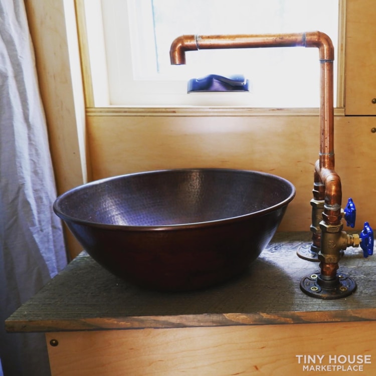 Tiny House For Sale on the Olympic Peninsula - Image 3 Thumbnail