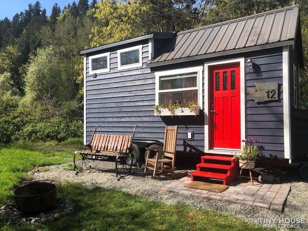 Tiny House for Sale - Stylish, Cozy, Green!