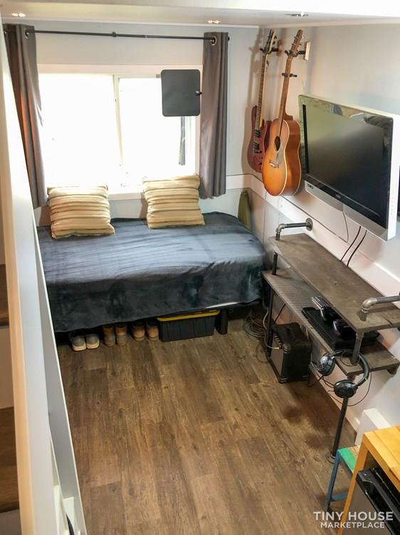 Tiny House from Tiny House Nation! - Image 3 Thumbnail