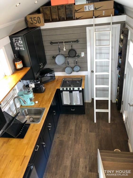 Tiny House from Tiny House Nation! - Image 4 Thumbnail