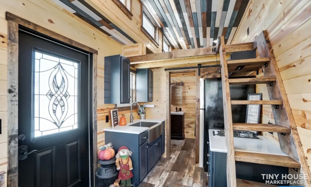 Tiny house, greenhouse, catio, enclosed garden on 1.09 acres in beautiful TN. - Image 1 Thumbnail