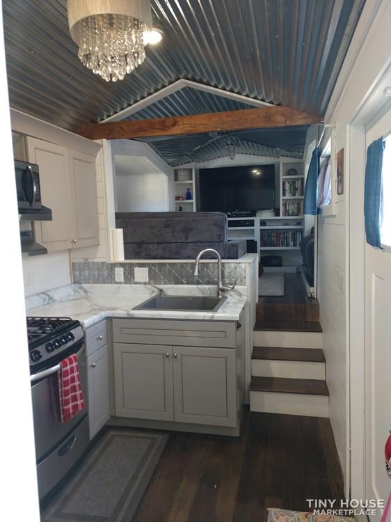 Tiny house in gated family friendly approved tiny house community - Image 4 Thumbnail