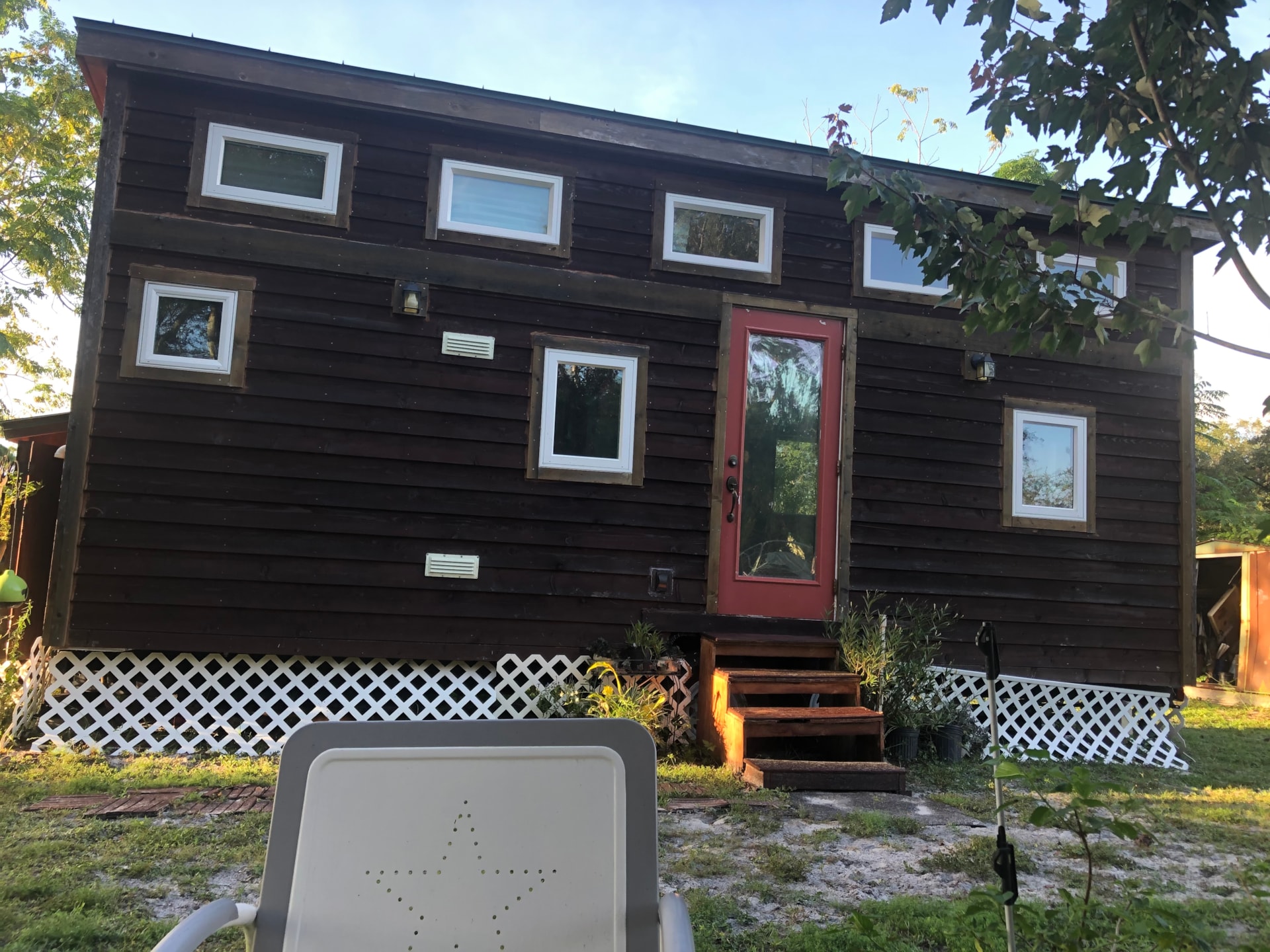 Tiny House in Fl on wheels sleeps 4