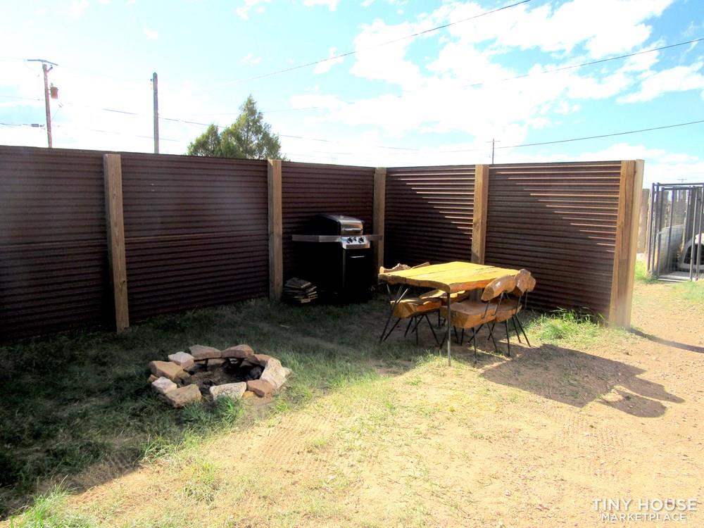 Tiny House in Laramie WY with option to move or stay - Image 2 Thumbnail