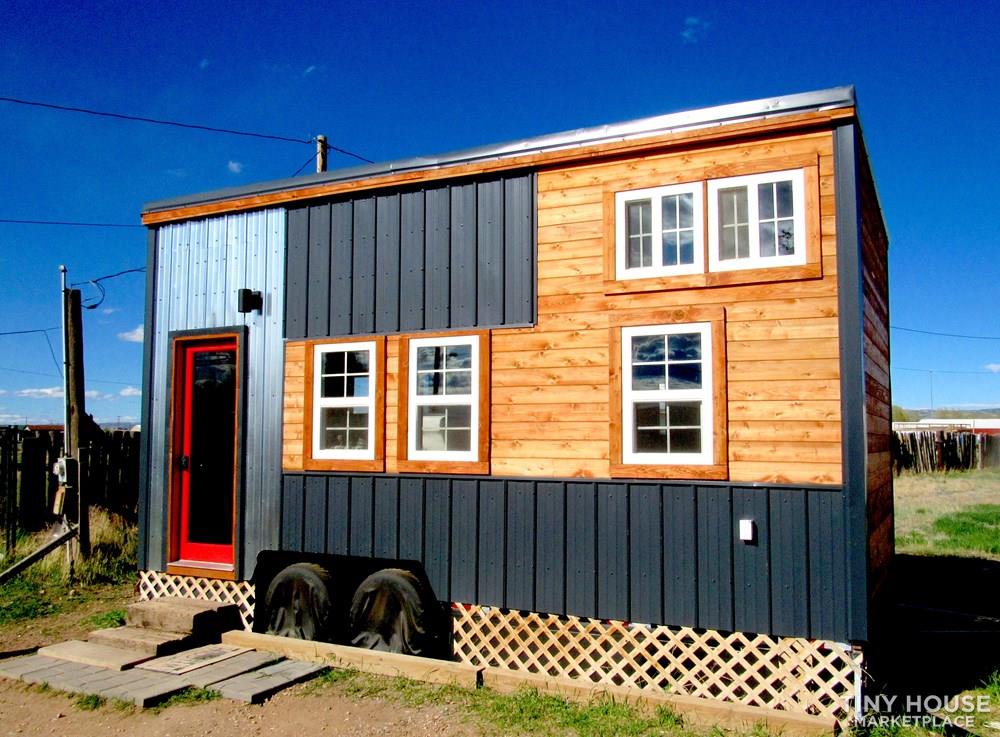 Tiny House in Laramie WY with option to move or stay - Image 3 Thumbnail