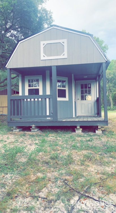 Tiny House Lofted Cabin
