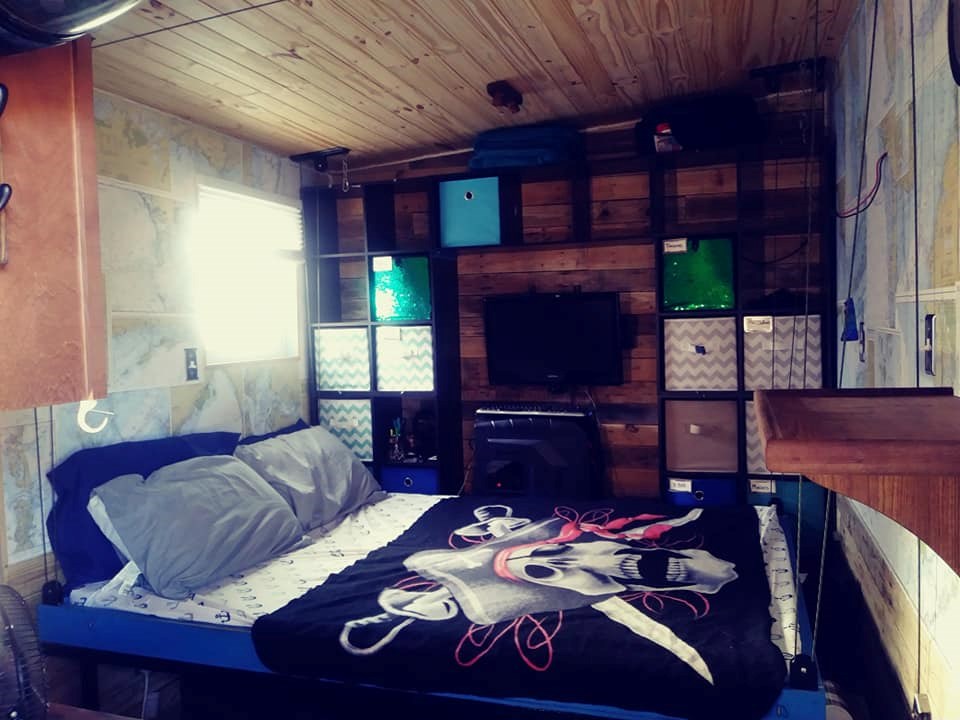 Tiny house move in ready - mobile or pad drop - Image 2 Thumbnail