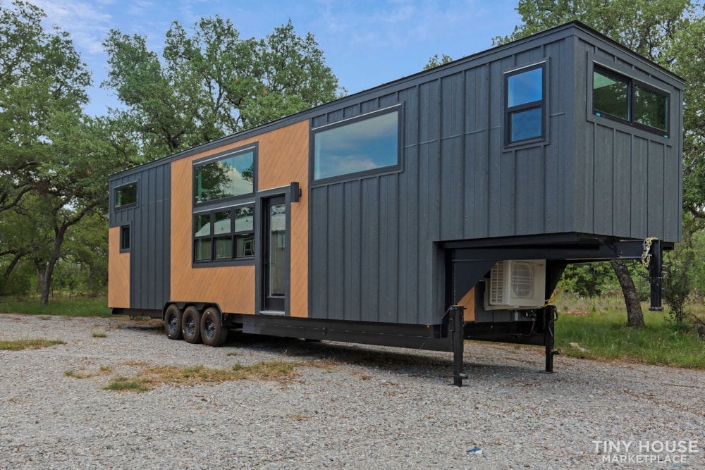 Tiny House Nation Builder - Nook Tiny Homes, New, 45Ft. Luxury Goose Neck - Image 3 Thumbnail