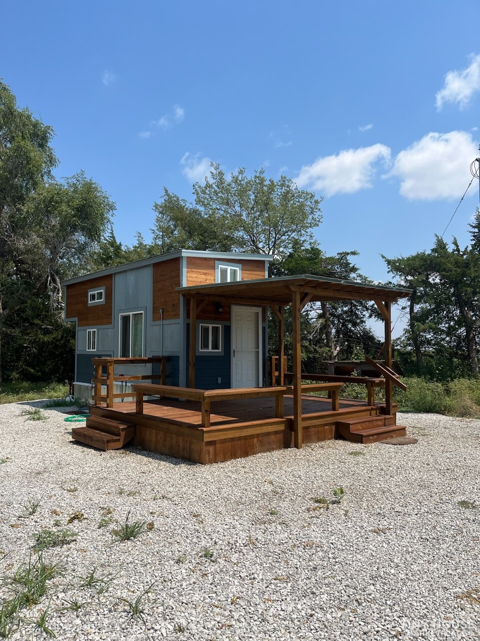 Tiny House on a Trailer - Image 1 Thumbnail