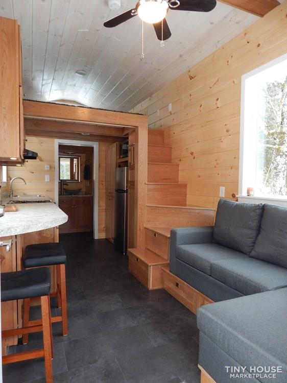 Tiny House on Wheels - Image 3 Thumbnail
