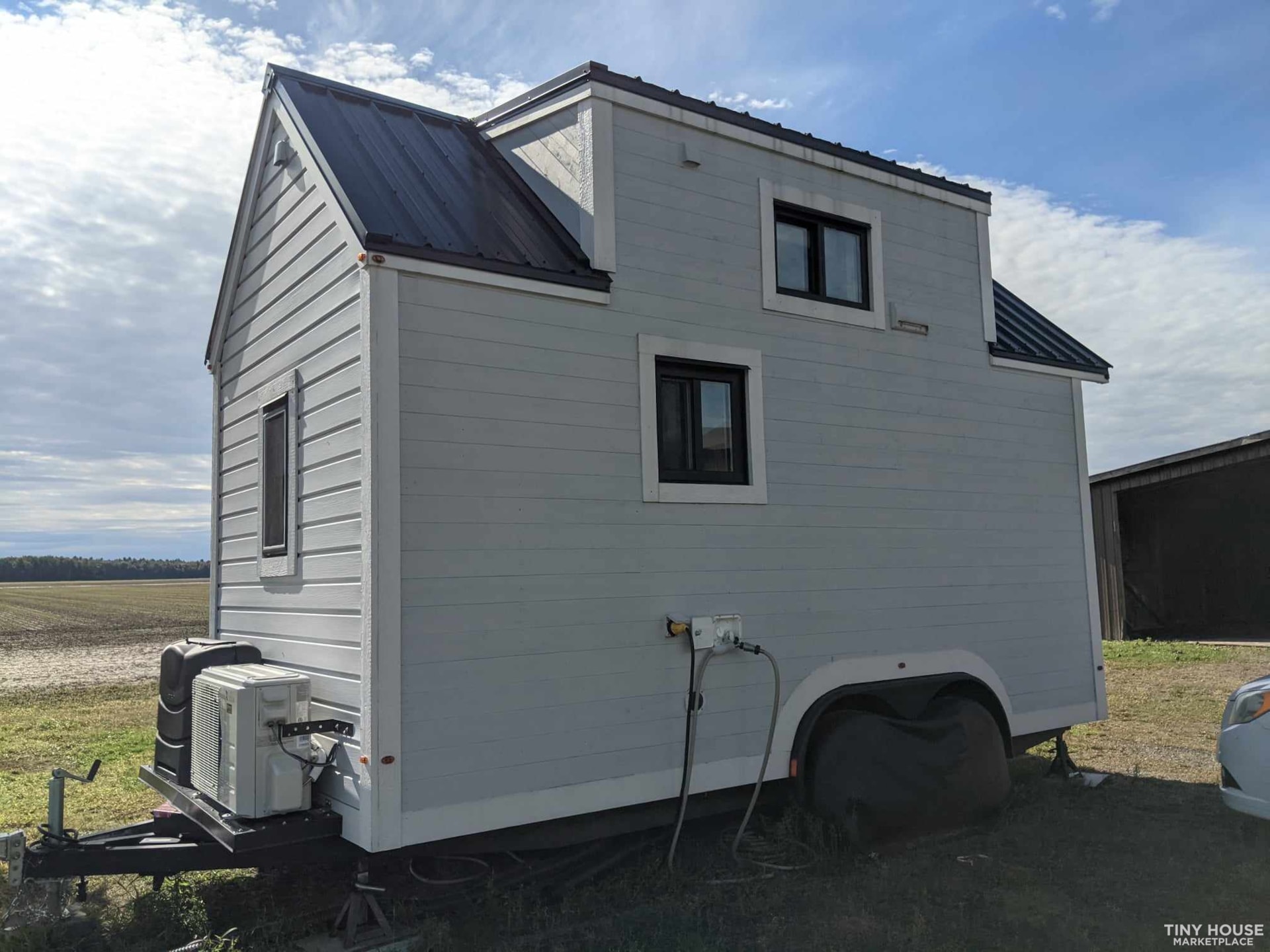 Tiny house on wheels  16’-0’’ x 8’-6’’ (The Traveler) - Image 3 Thumbnail