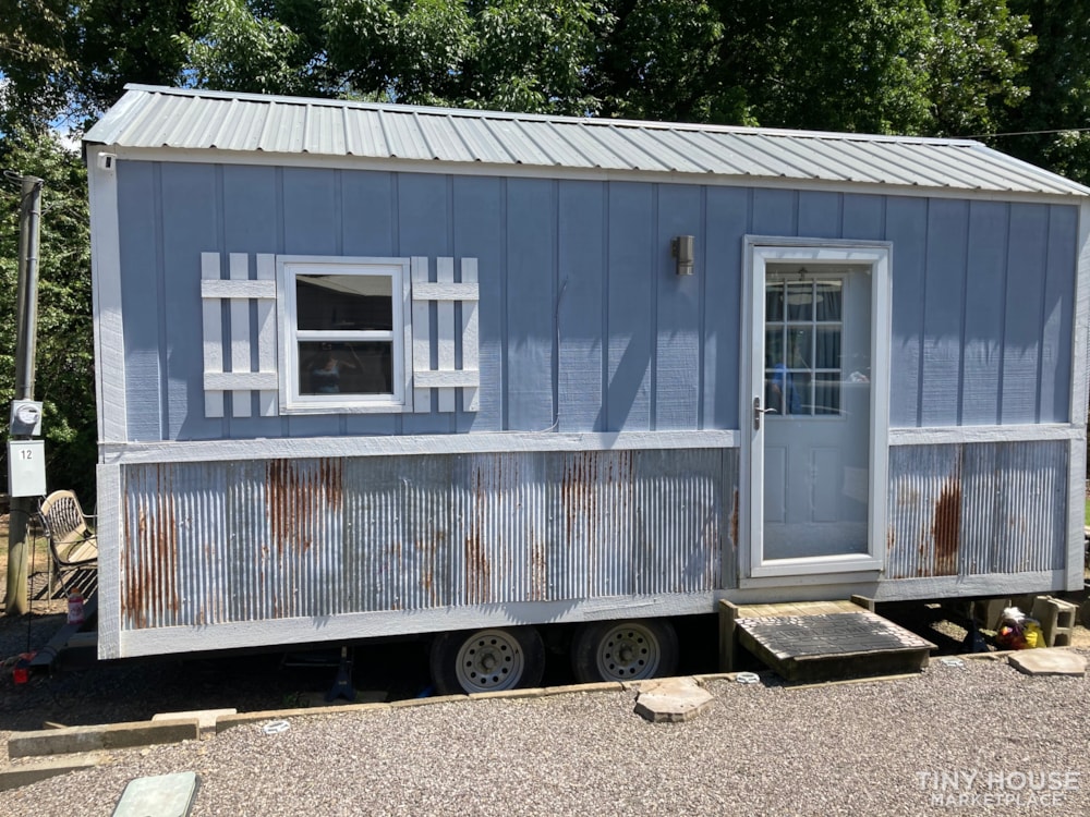Tiny house on wheels