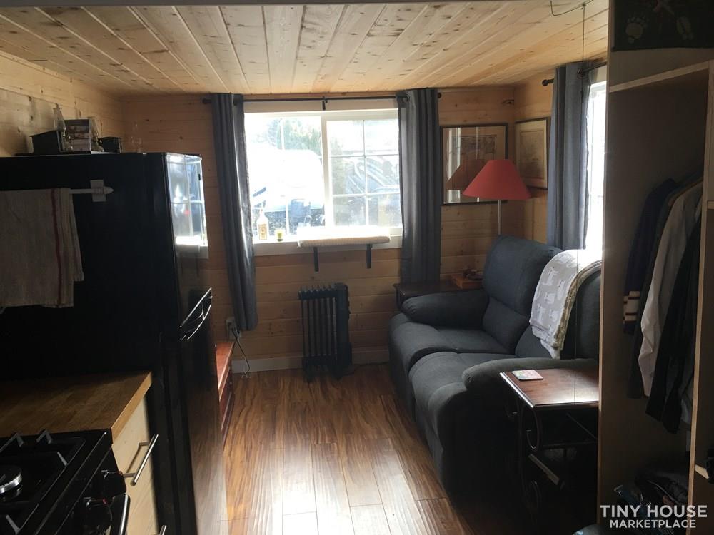 Tiny house on wheels 26'