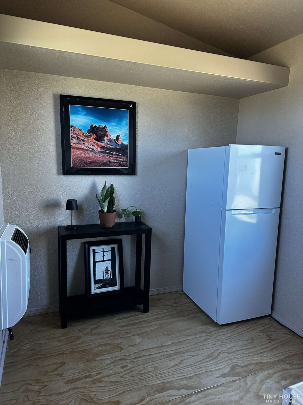 Tiny house on wheels - Image 2 Thumbnail