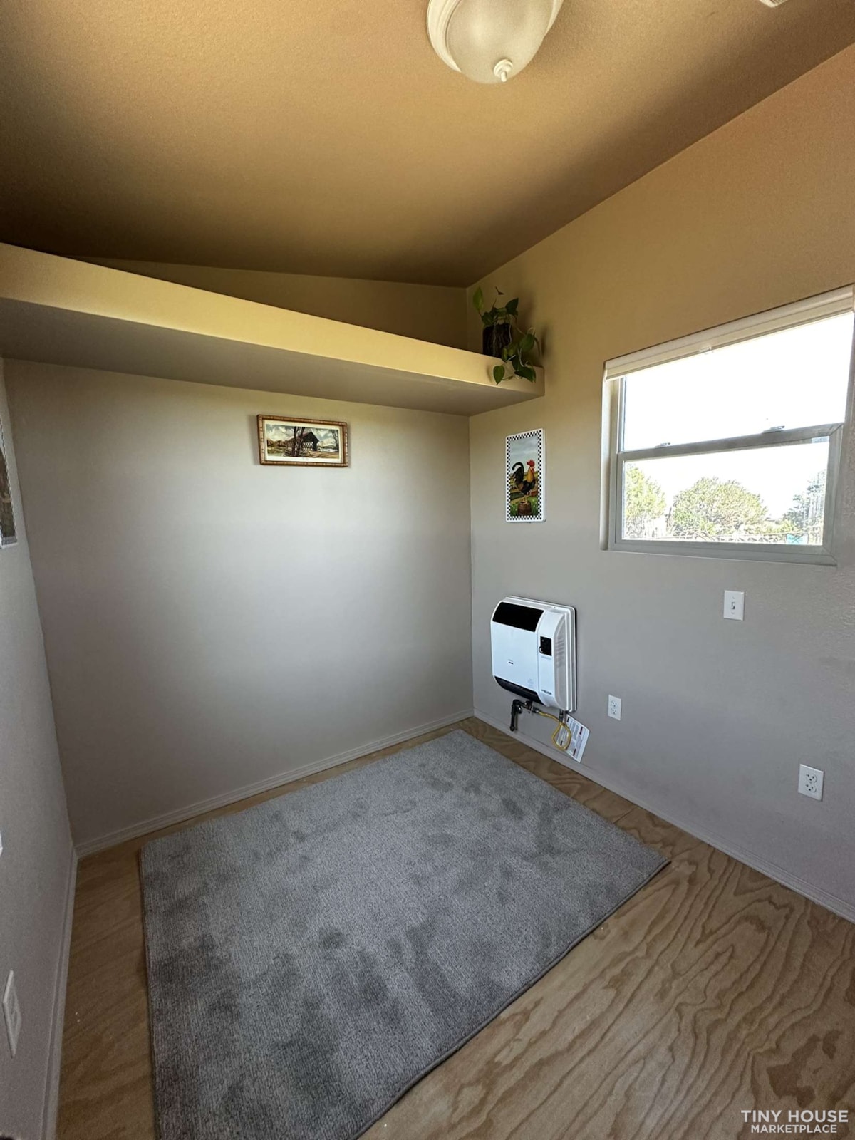 Tiny house on wheels - Image 4 Thumbnail
