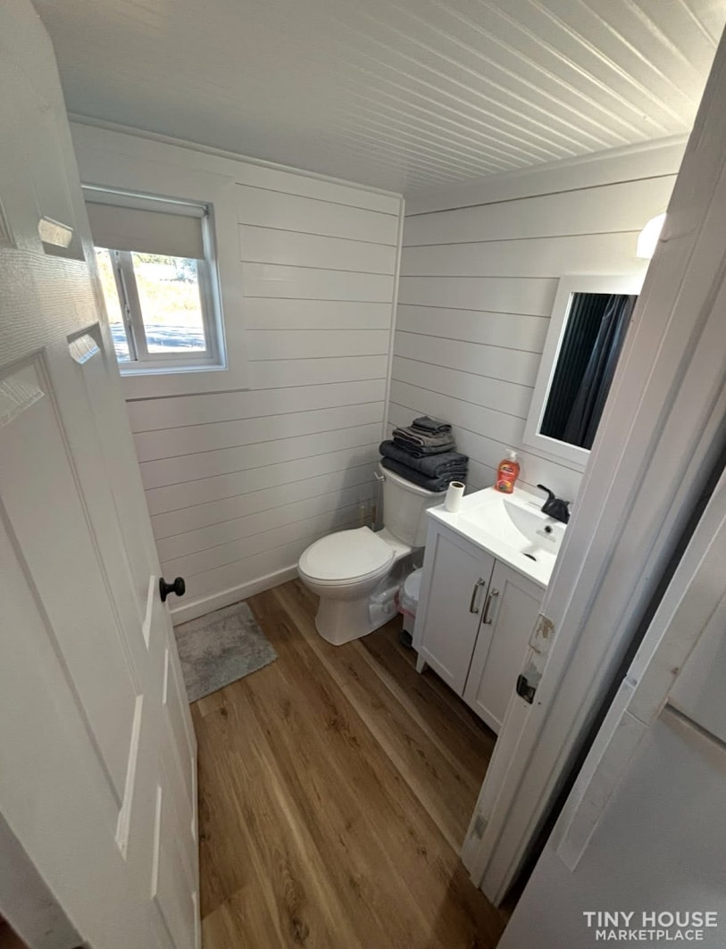 Tiny House on Wheels - Image 4 Thumbnail