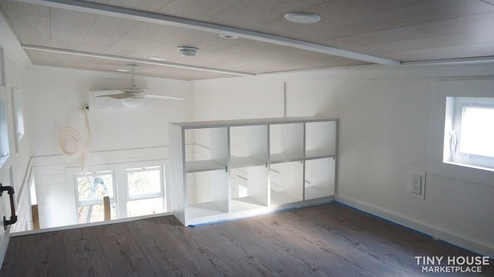 Tiny House on wheels- Move in ready - Image 2 Thumbnail