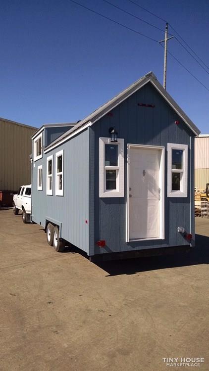 Tiny House on Wheels for sale - Image 3 Thumbnail