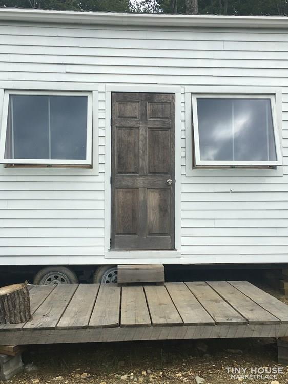 Tiny House on wheels in Southern Vermont - Image 3 Thumbnail