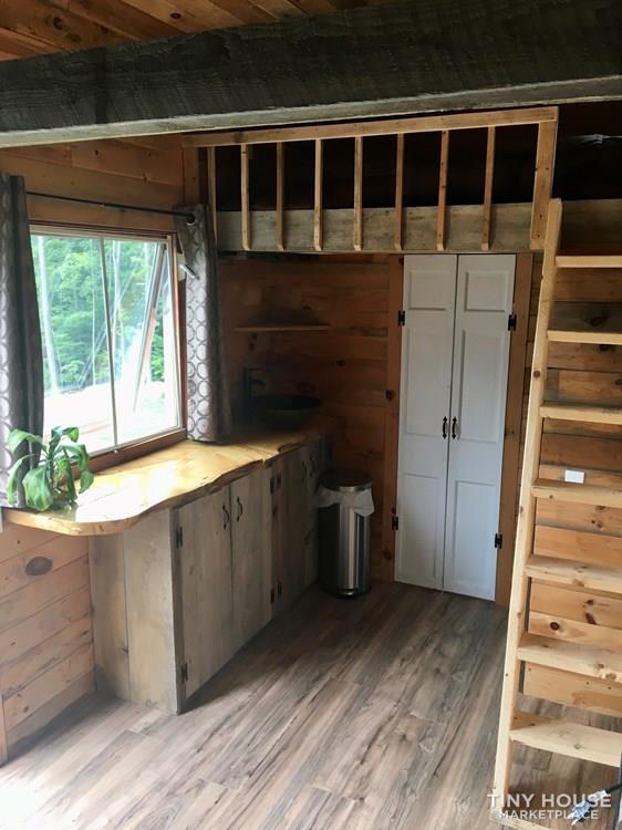 Tiny House on wheels in Southern Vermont - Image 4 Thumbnail