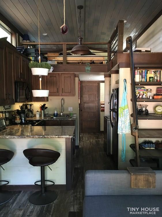 Tiny House Park Model - Image 3 Thumbnail