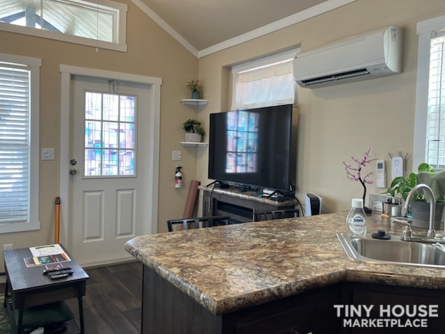 Tiny House (Park Model) For Sale - Image 4 Thumbnail