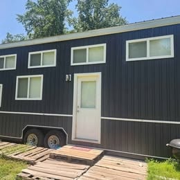 Tiny House - Professionally Built, Open to Trade for Toy Hauler - Image 1 Thumbnail