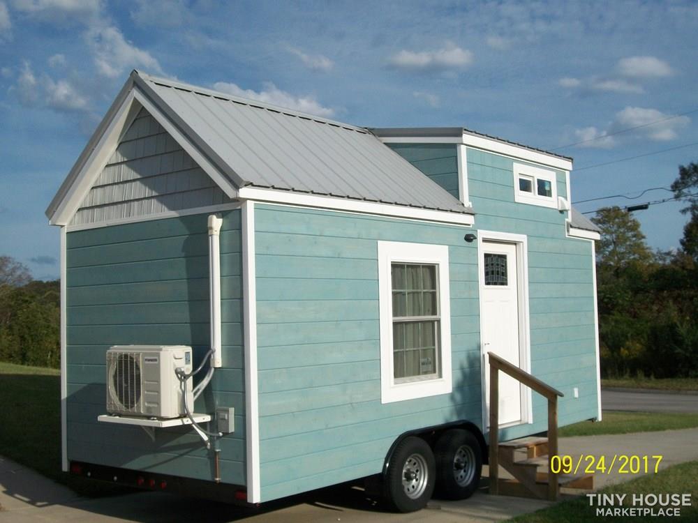 Tiny House -Bean Station TN - Image 2 Thumbnail